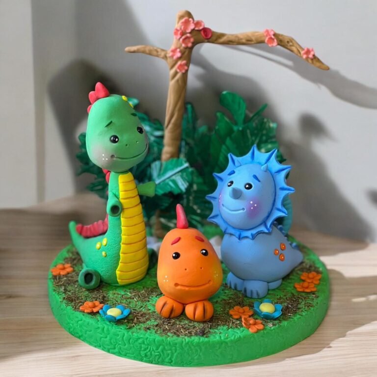 Pieza artesanal de porcelana fría hecha a mano en Taller Panda