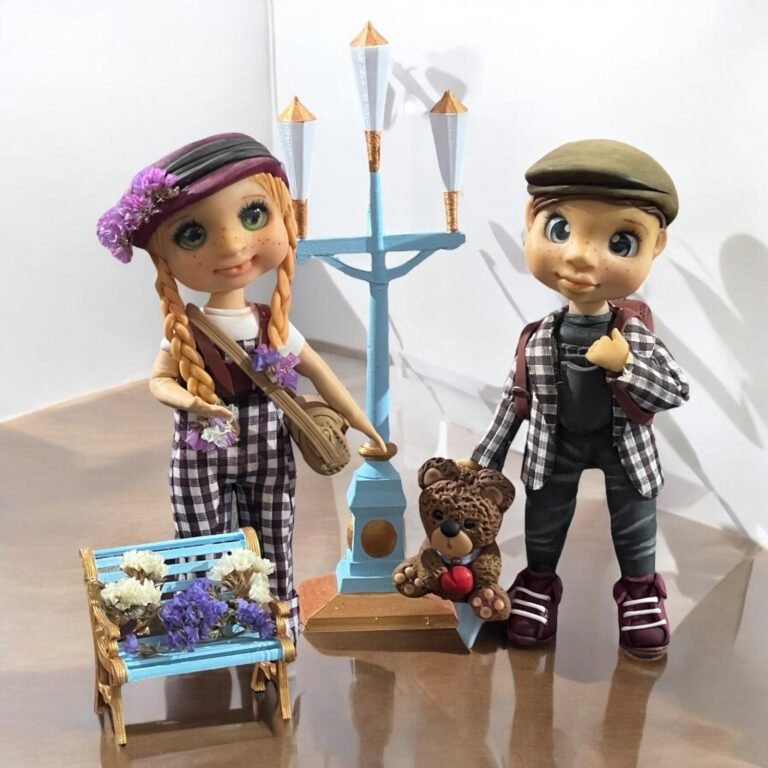 Pieza artesanal de porcelana fría hecha a mano en Taller Panda