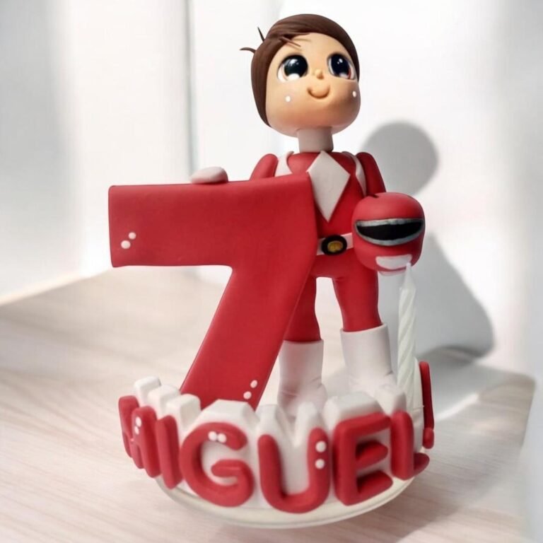Mini-Me personalizada de porcelana fría, hecha a mano en Taller Panda