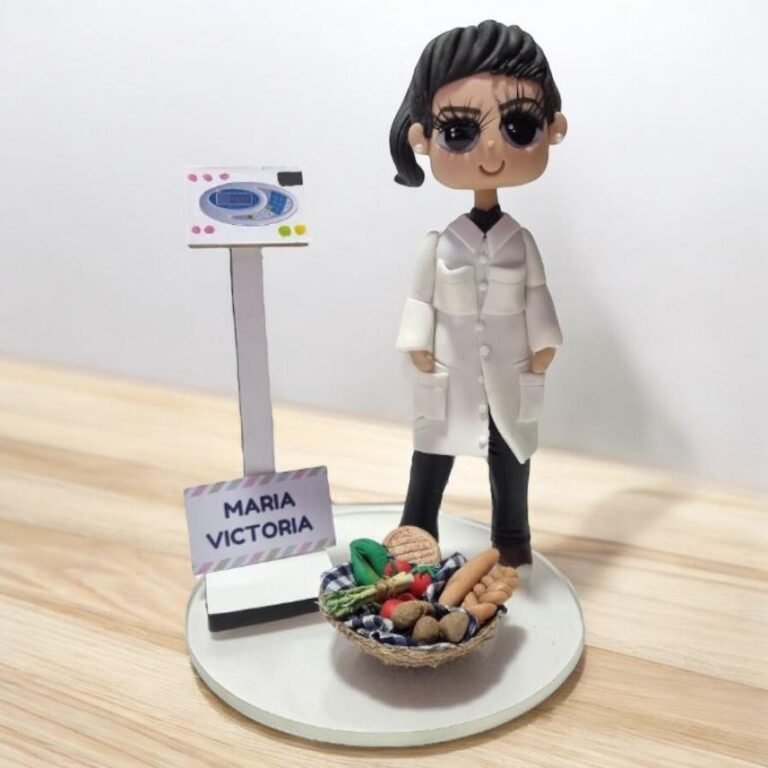 Mini-Me personalizada de porcelana fría, hecha a mano en Taller Panda