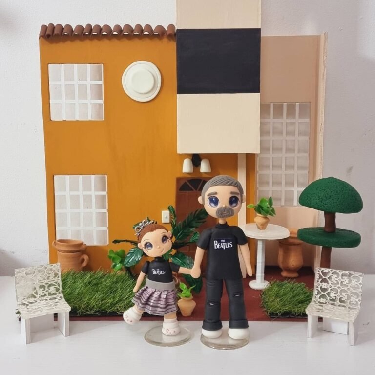 Mini-Me personalizada de porcelana fría, hecha a mano en Taller Panda