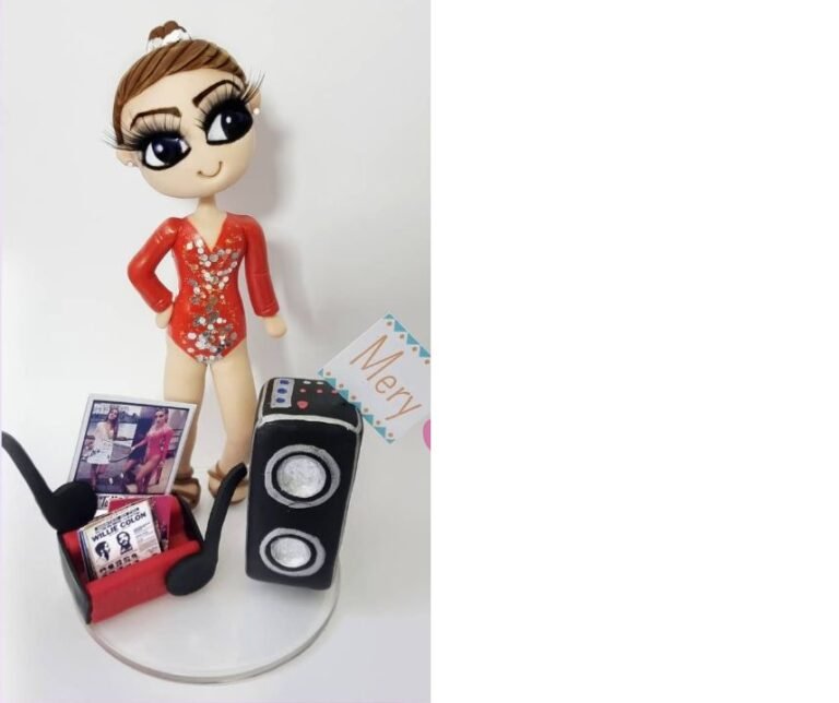 Mini-Me personalizada de porcelana fría, hecha a mano en Taller Panda