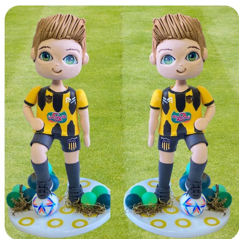 Mini-Me personalizada de porcelana fría, hecha a mano en Taller Panda