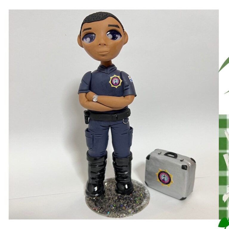 Mini-Me personalizada de porcelana fría, hecha a mano en Taller Panda