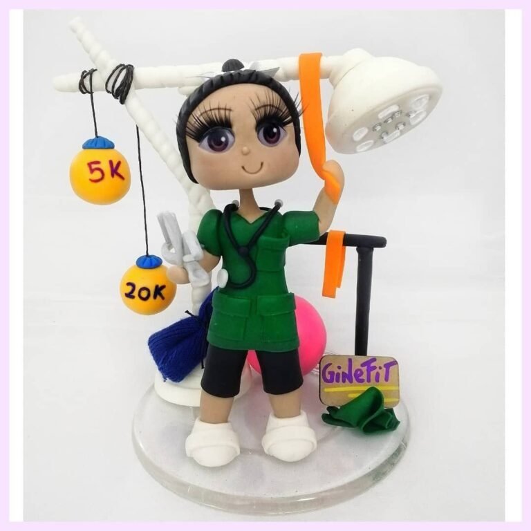 Mini-Me personalizada de porcelana fría, hecha a mano en Taller Panda