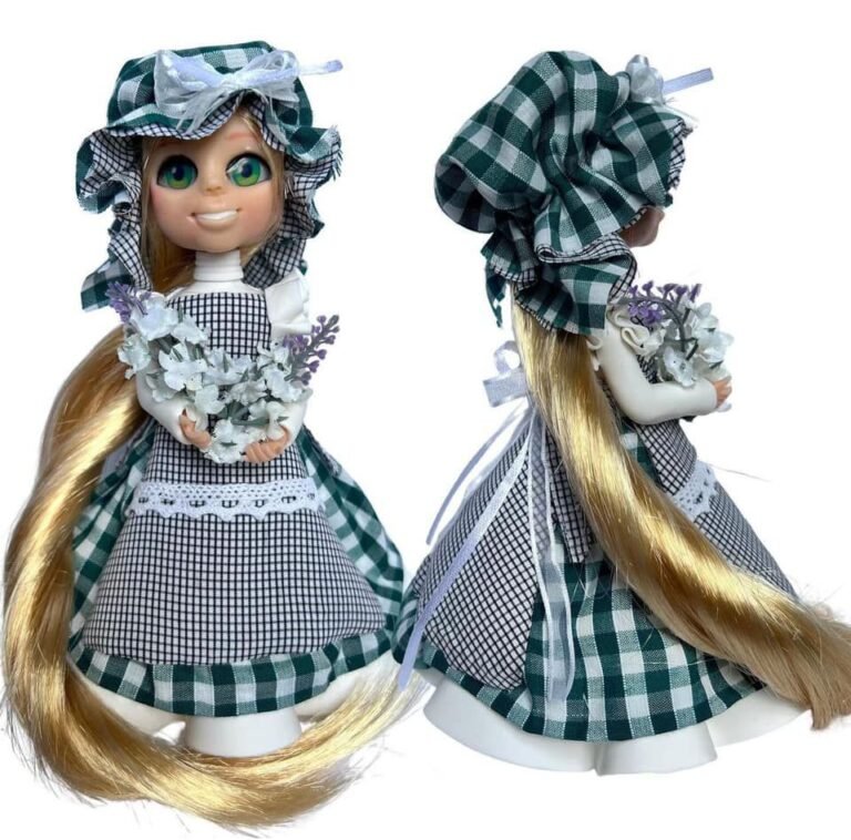 Pieza artesanal de porcelana fría hecha a mano en Taller Panda